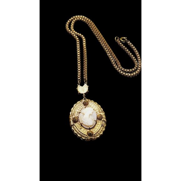 Antique Victorian Gold Filled Shell Cameo Necklace (A2551) - Picture 2 of 7